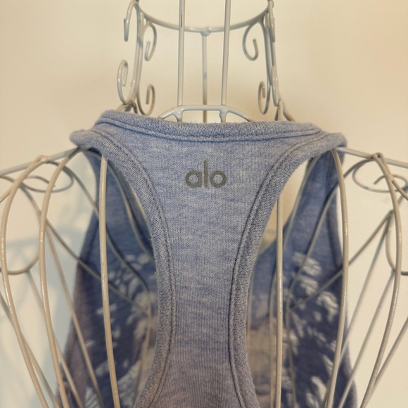 Alo Yoga Tank Top Blue White Clouds Racerback Sheer Distressed Weathered SZ S - Picture 4 of 5